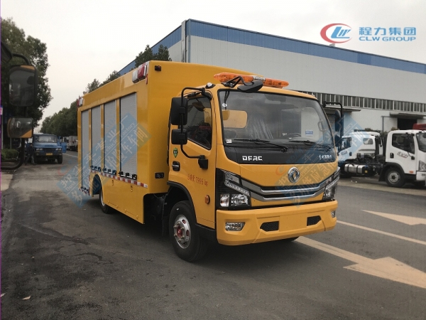 東風(fēng)大多利卡工程救險車2000m3/h